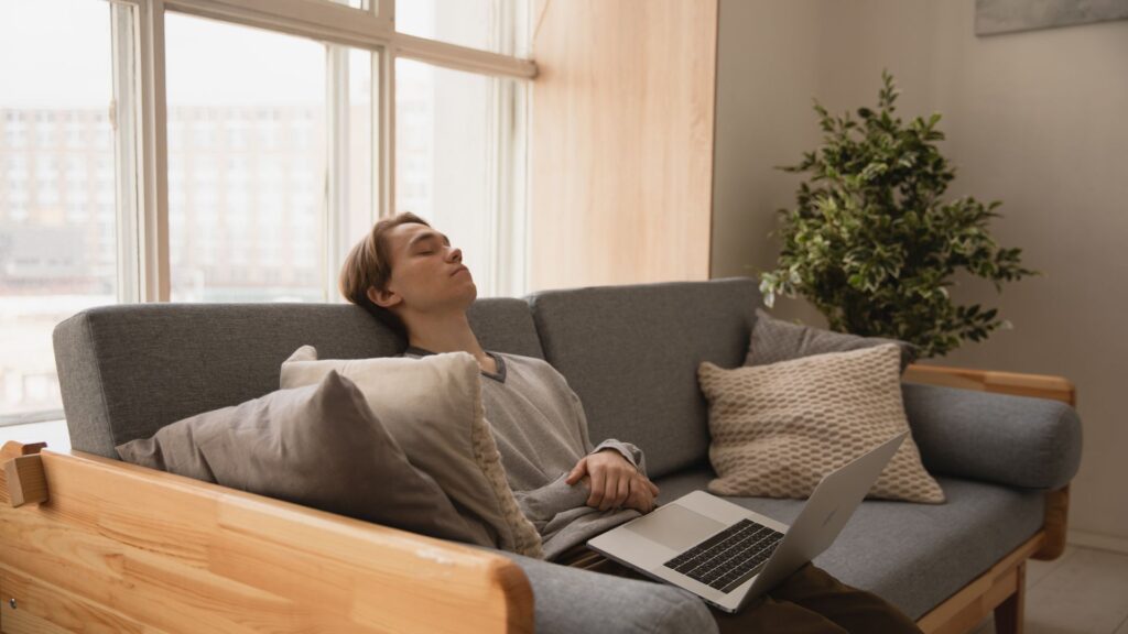 夜がとにかくしんどいです…。寝不足が心配です。