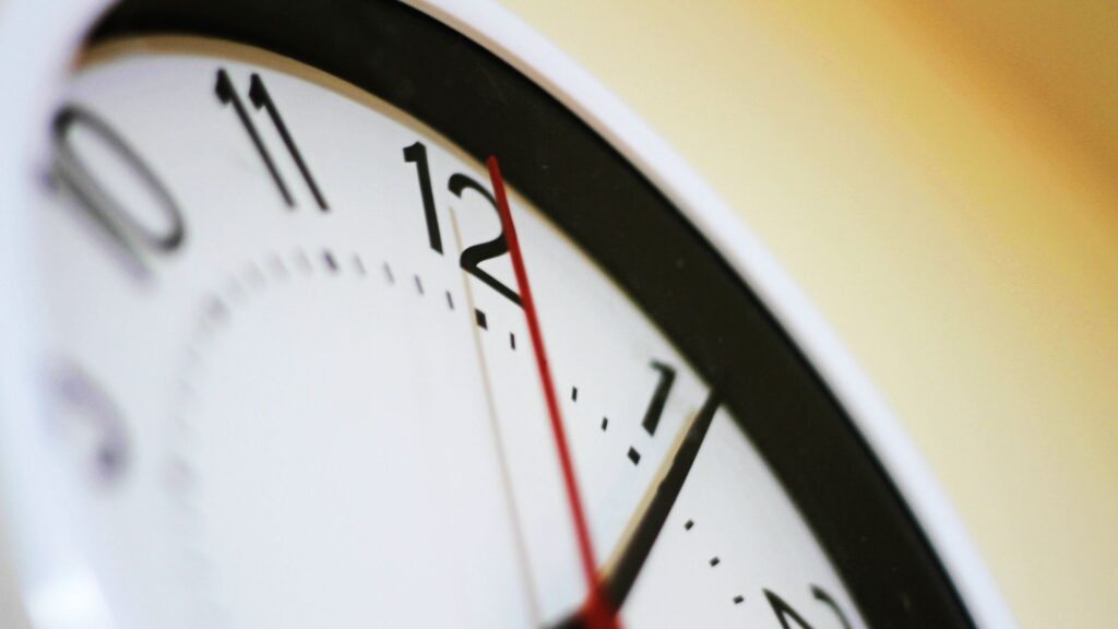 子どもと一緒に家事やりたいのにイライラしてしまう私。効率より時間の使い方を考えるべき？