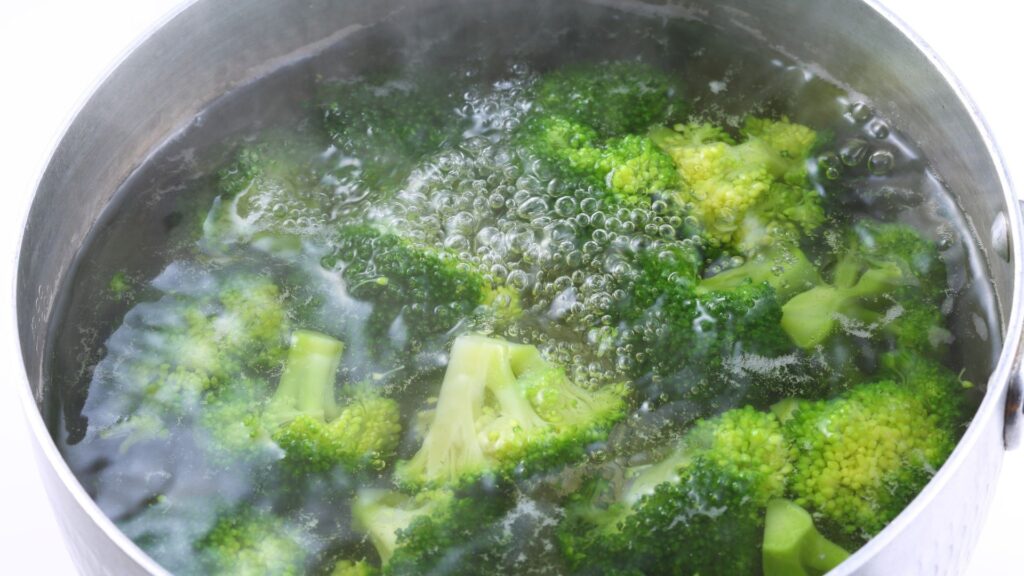 野菜 茹でる