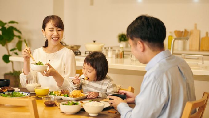 家族 ご飯