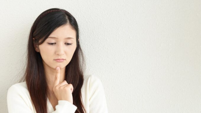 jyosei 女性 うつむく